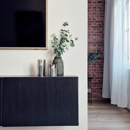 Juuri Valmistunut Kaksio Upealla Logomon Alueella. * Турку